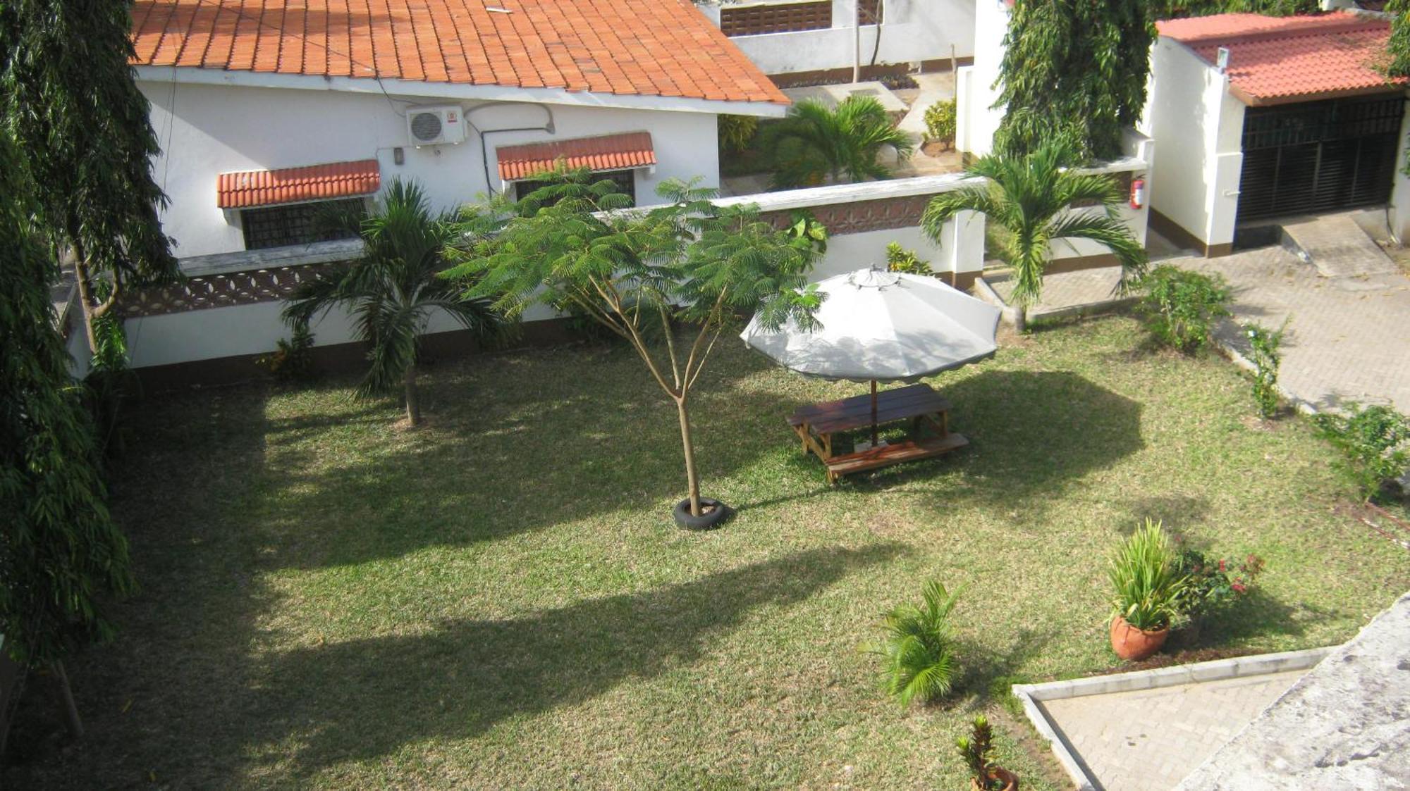 מומבסה Mei Place Apartments מראה חיצוני תמונה
