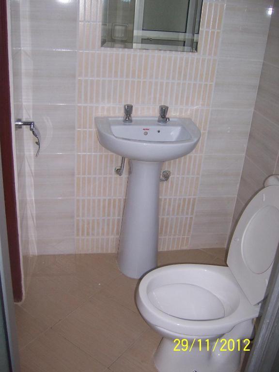 מומבסה Mei Place Apartments מראה חיצוני תמונה
